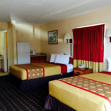 Happy Holiday Motel Myrtle Beach Esterno foto