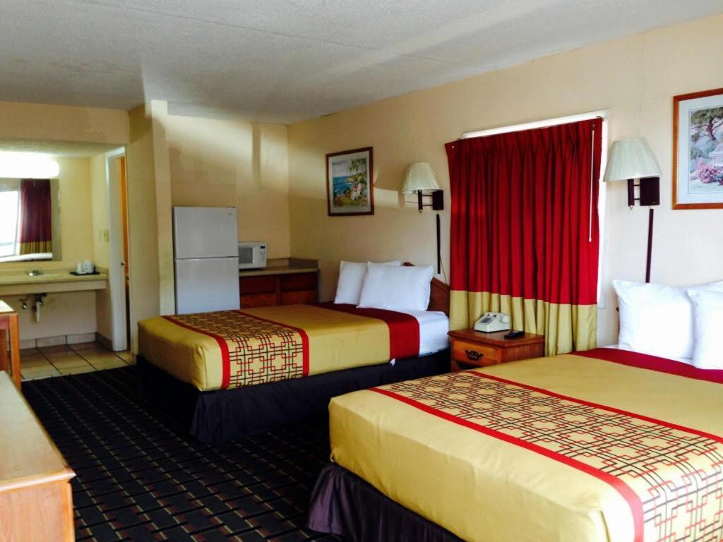 Happy Holiday Motel Myrtle Beach Esterno foto